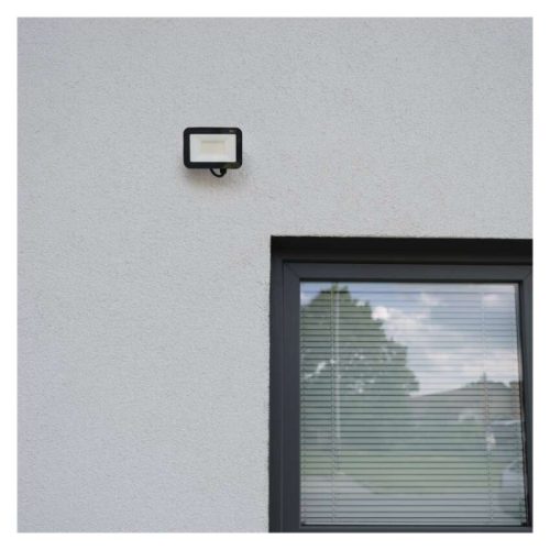 EMOS LED reflektor INOVO 30W 3300lm IP65 természetes fehér