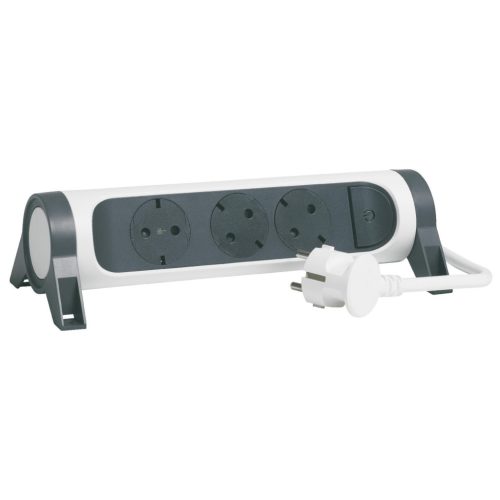 Legrand 694527 Elosztósor Premium 3x2P+F forgatható, 1,5 m vezetékkel, fehér